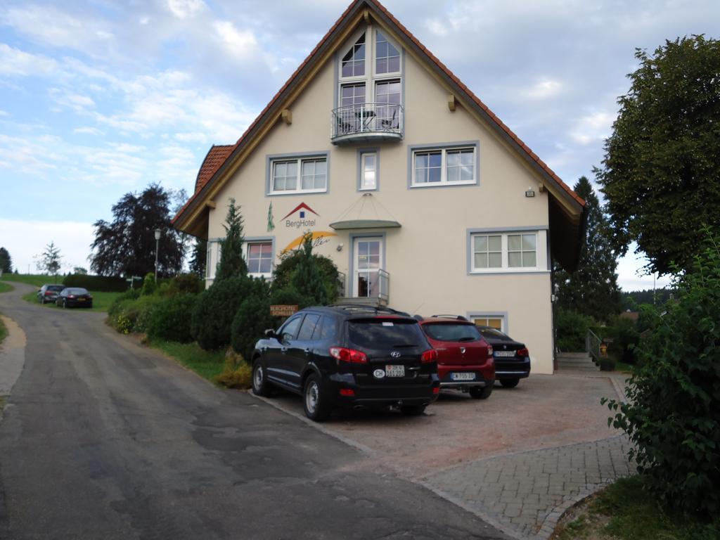 Berghotel Schiller Schonach im Schwarzwald Bagian luar foto