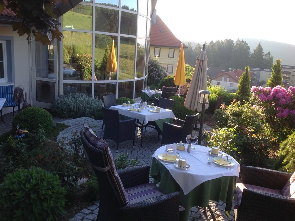 Berghotel Schiller Schonach im Schwarzwald Bagian luar foto