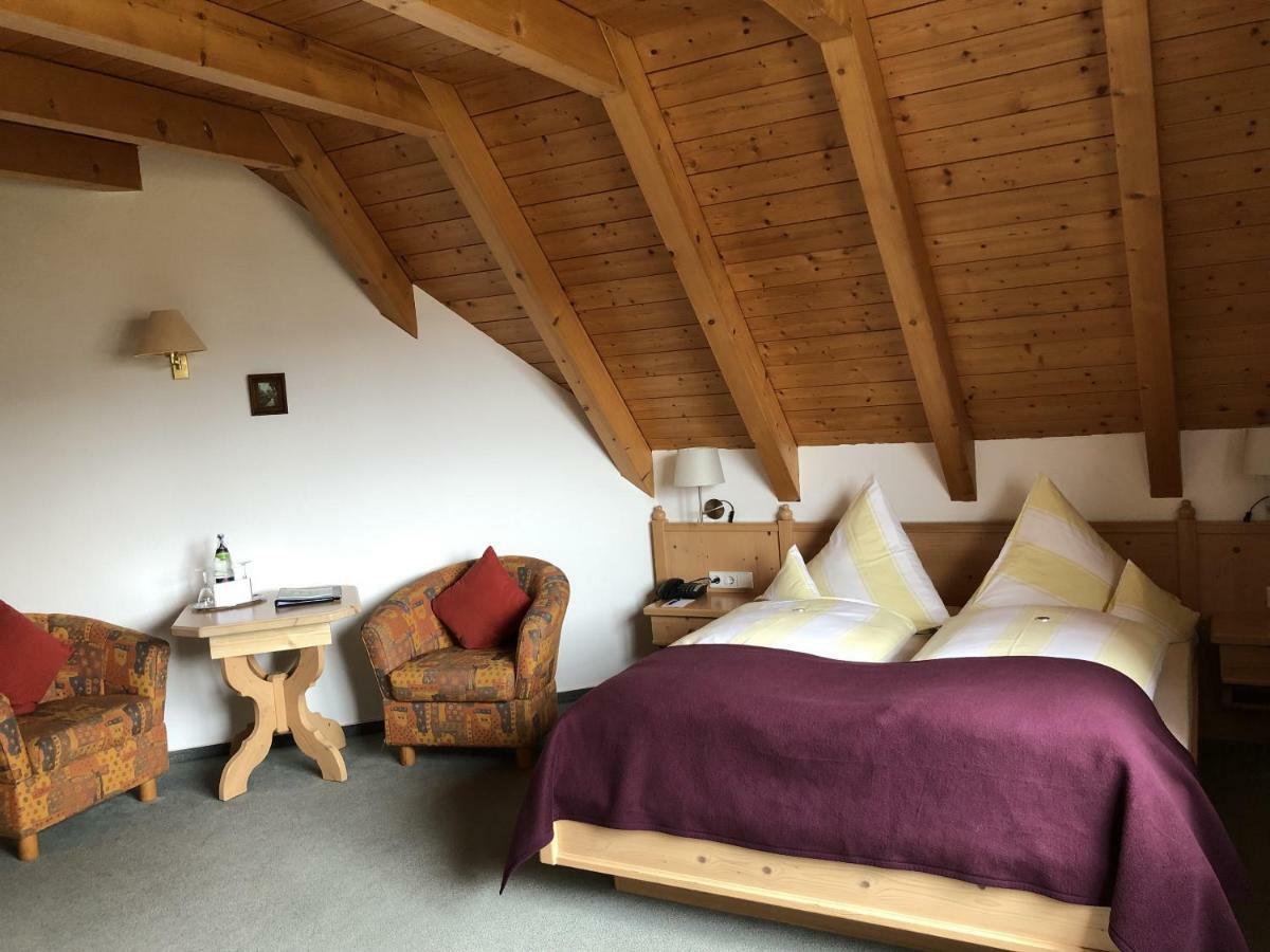 Berghotel Schiller Schonach im Schwarzwald Bagian luar foto