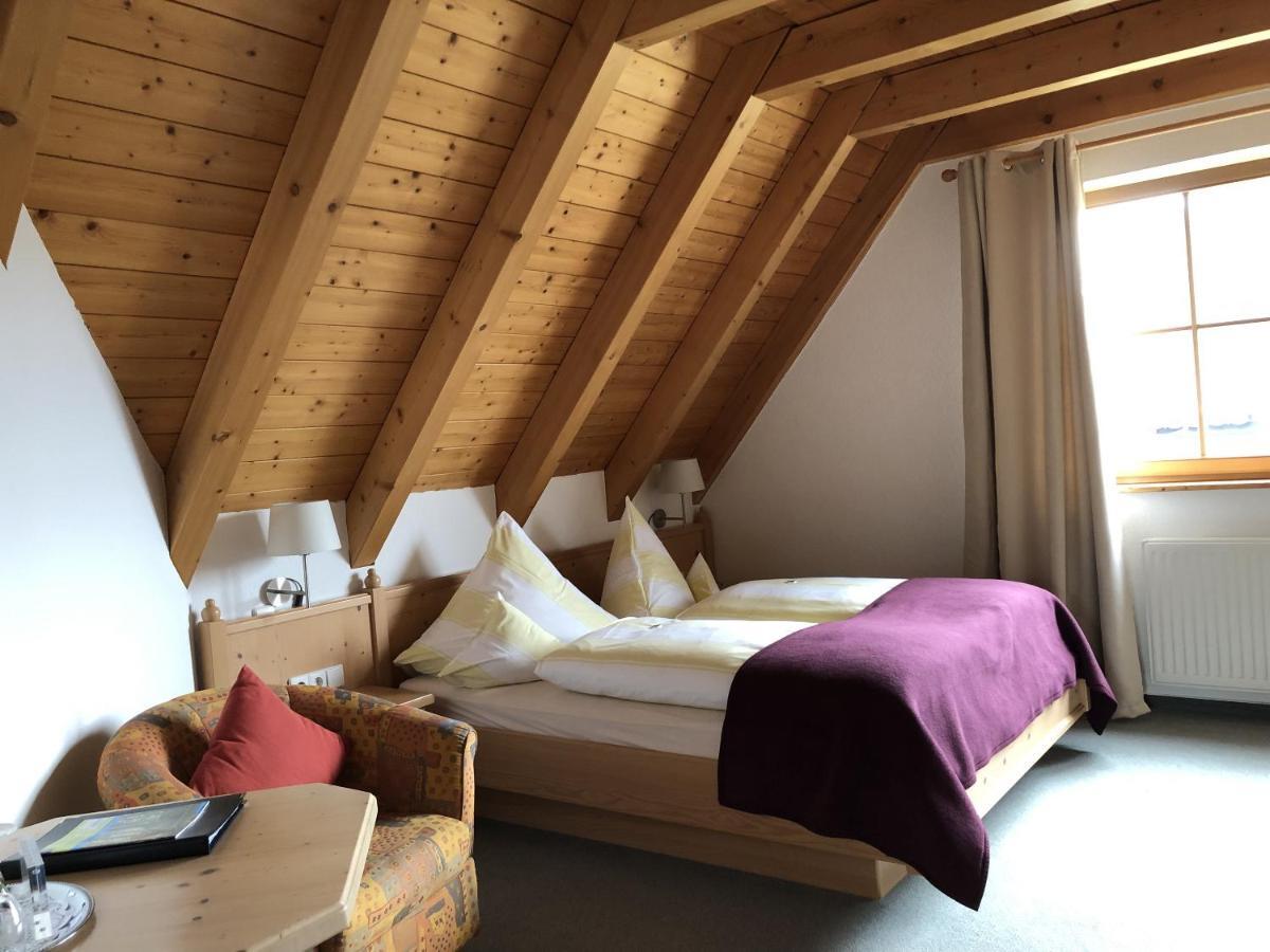 Berghotel Schiller Schonach im Schwarzwald Bagian luar foto