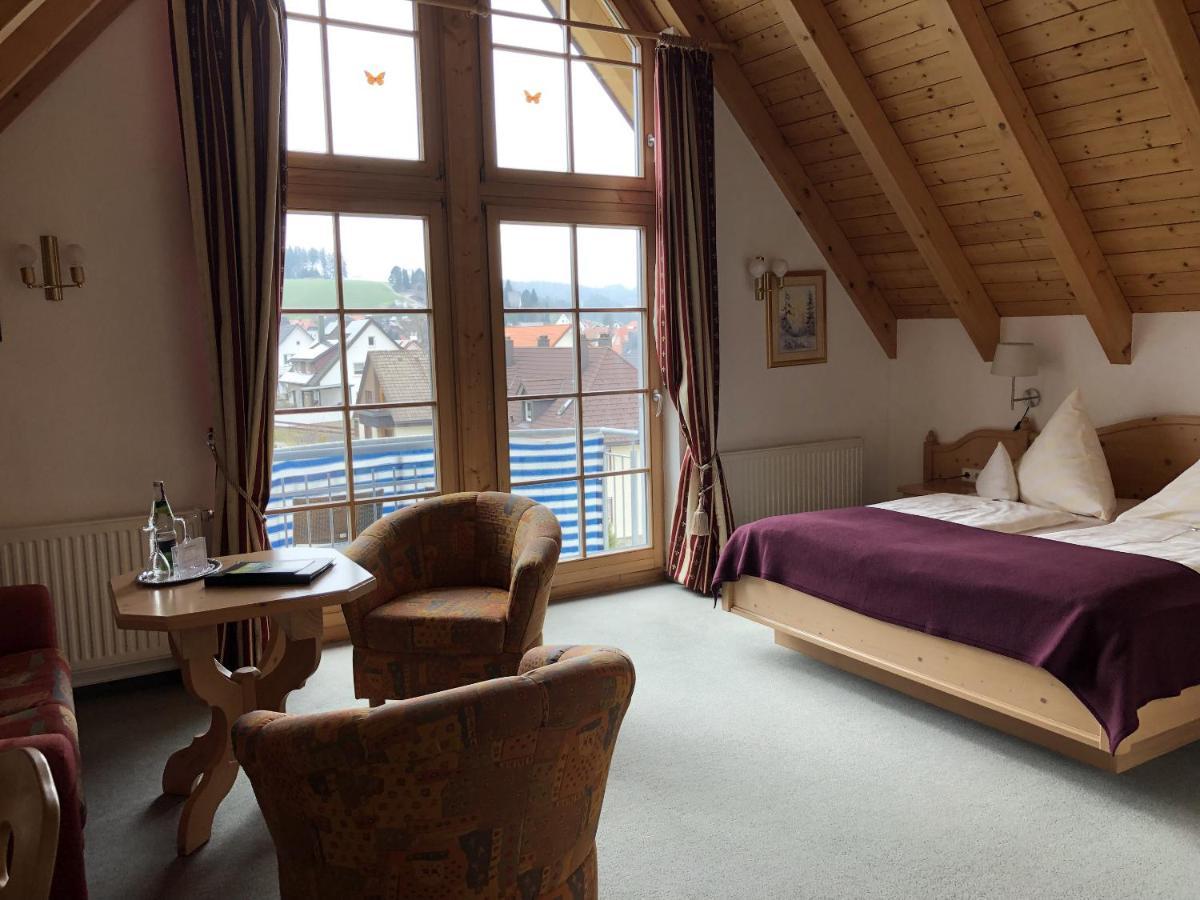 Berghotel Schiller Schonach im Schwarzwald Bagian luar foto